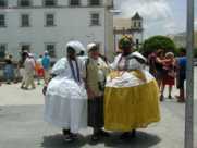 bahianaises en costume traditionel